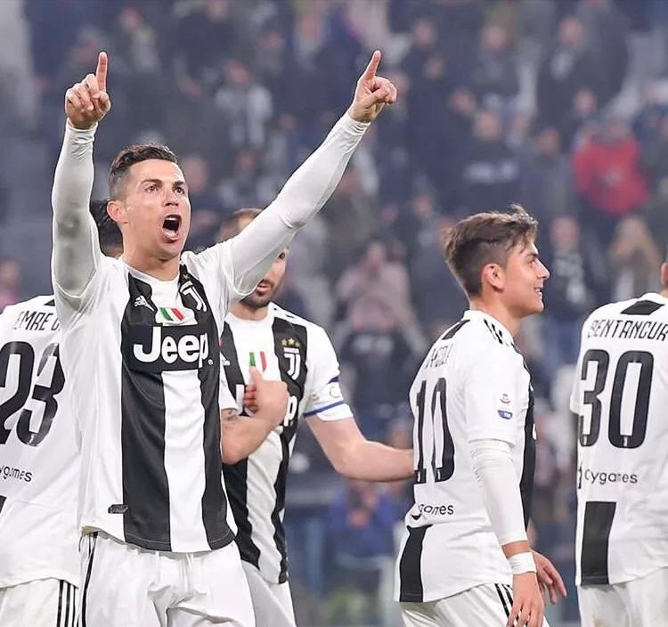 法甲赛季最佳阵容揭晓,巴黎四将入围成赢家    法甲赛季最佳阵容揭晓,巴黎四将入围成赢家