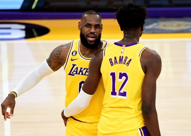 锡安脚踝扭伤预计缺席两周常规赛    锡安脚踝扭伤预计缺席两周常规赛