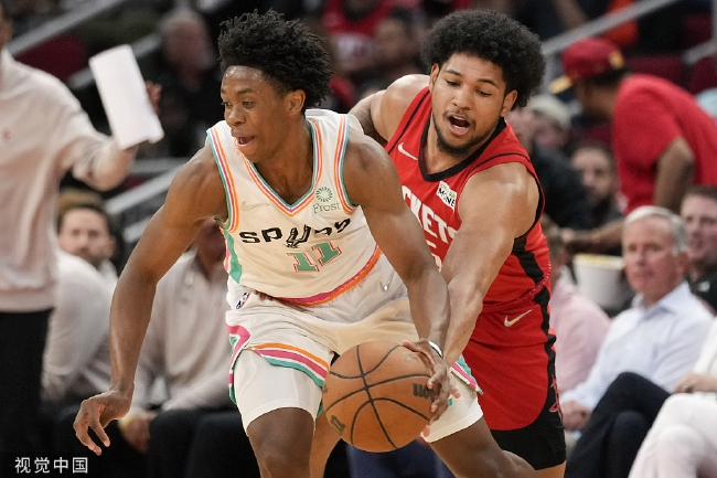 穆雷末节21分马刺逆转火箭    穆雷末节21分马刺逆转火箭